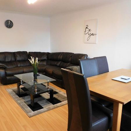 2 Bed Apt On Quiet Cul-De-Sac, Fab Location Paisley Eksteriør billede